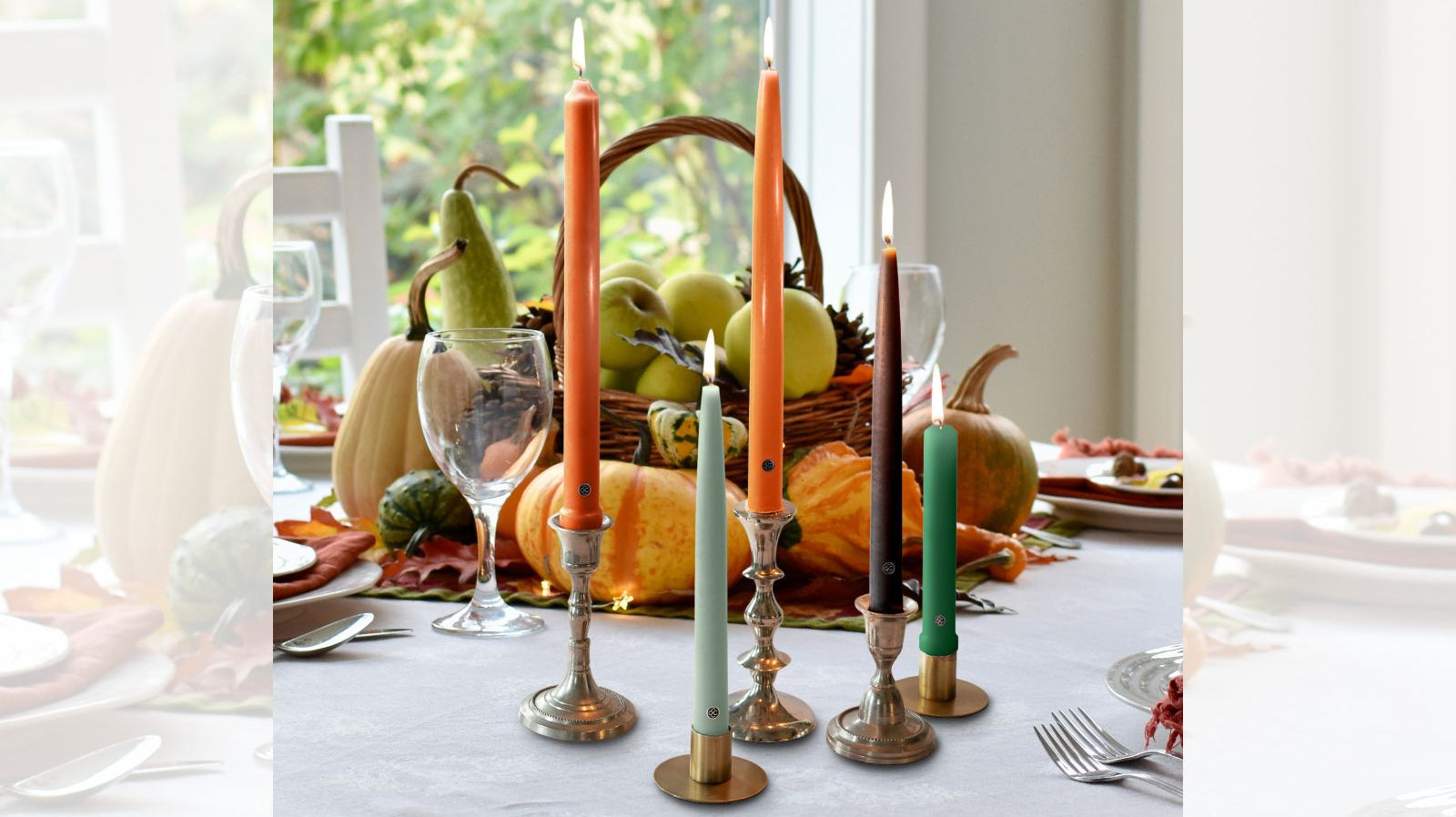 5 Budget-Friendly Tips to Create a Stunning Thanksgiving Table with Candles