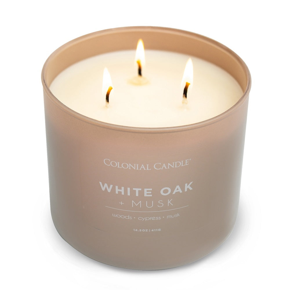 Colonial Candle White Oak & Musk